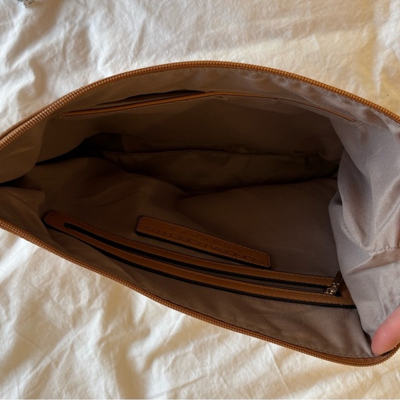 Faux leather clutch - Picture 6 of 6